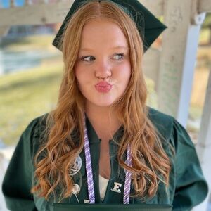 Meet your Posher, Maddy